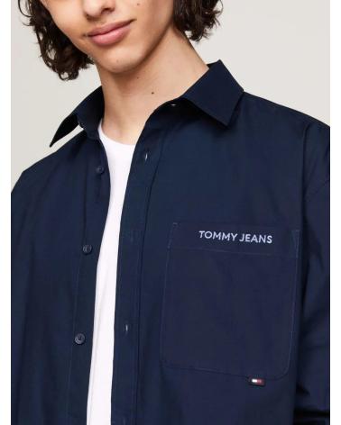 Inicio-TOMMY-JEANS-CAMISA-CLASSICS-AMPLIA-CON-LOGO-BORDADO-DM0DM18959-AZUL