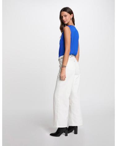 TOP DE ENCAJE SIN MANGAS MORGAN 251-OJOIE AZUL AZUL