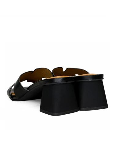Inizio-CORINA-SANDALIA-TACON-CUADRADO-MEDIO-M5370-NEGRO