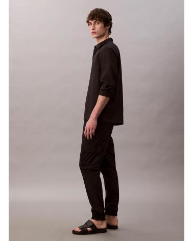 CALÇAS CALVIN KLEIN SKINNY ELÁSTICAS RIPSTOP PRETO NEGRO