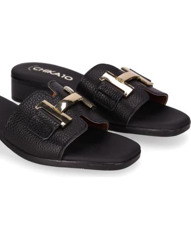 CHIKA10 ST FIORE 5605 BLACK SLIDE SANDALS WITH METALLIC ORNAMENT NEGRO-BLACK