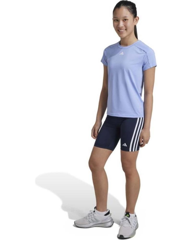 ADIDAS SET IW3313: HELLBLAUES T-SHIRT UND BLAUE LEGGINGS CELESTE AZUL