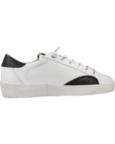 SAPATILHAS CETTI C1342SRA INV26 BRANCAS COM ESTRELA ANIMAL PRINT BLANCO