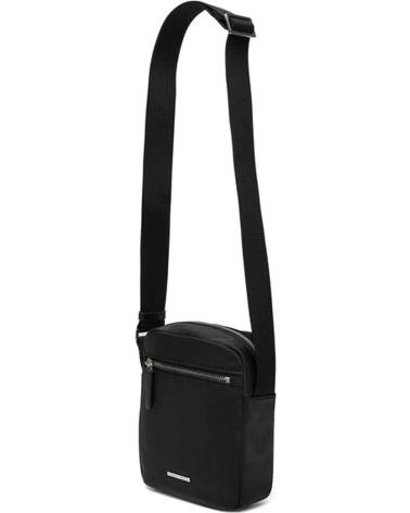 CALVIN KLEIN BANDOLERA SLEEK NYLON REPORTER NEGRO