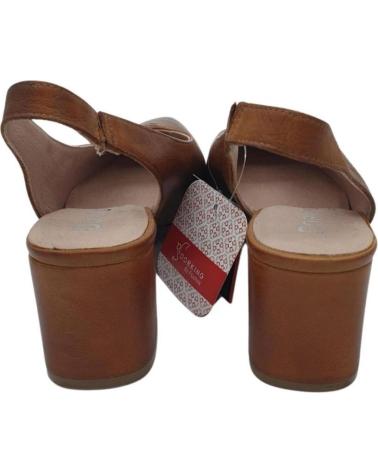 DORKING ZAPATO SALON VARIOS D7806-SA CAMEL