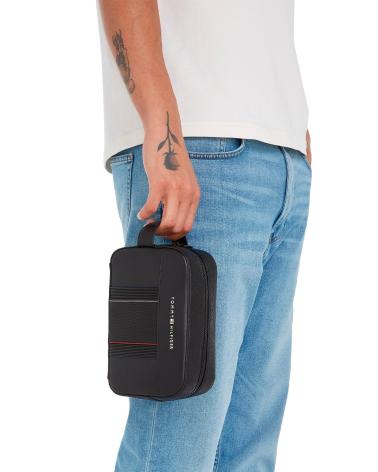 Inizio-TOMMY-HILFIGER-NECESER-TH-FOUNDATION-WASHBAG-NEGRO
