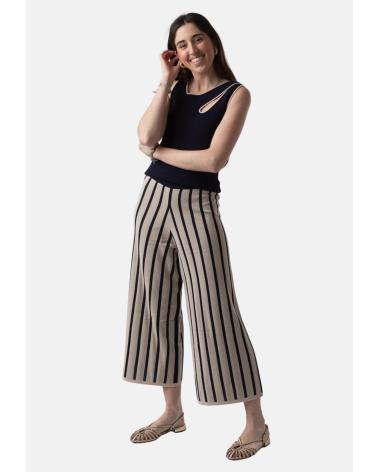 WHY NOT COLLECTION PANTALONES EN COLOR CRUDO