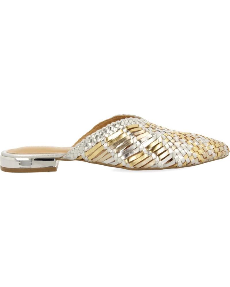 Home-GIOSEPPO---LAGRANGE-75444-P---BABUCHAS-DE-PIEL-TRENZADA-CON-PLAN-PLATA