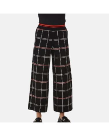 WHY NOT COLLECTION PANTALONES EN COLOR NEGRO