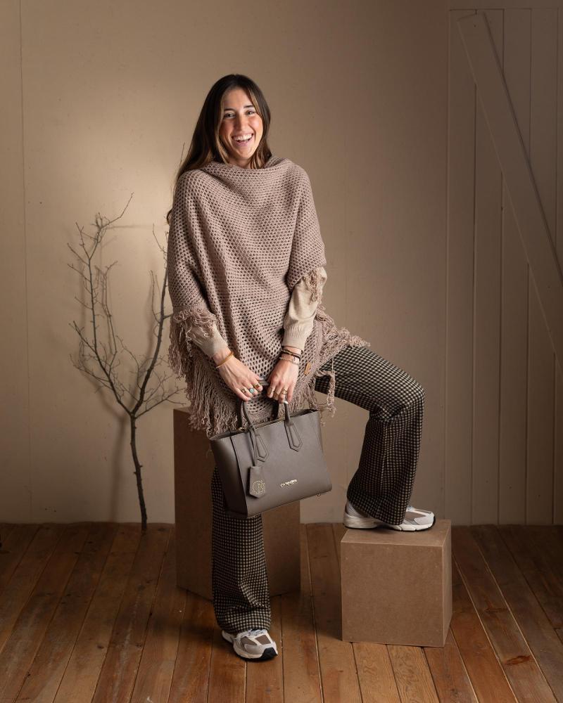BORSA CAFENOIR SAFFIANO CON MAXI CHARM - MODELLO C3MA0701N006 GRIGIO GRIS