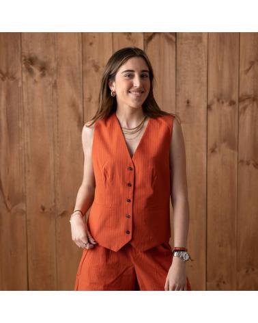 CHALECO DE RAYA DIPLOMÁTICA YERSE 40828 COLOR NARANJA NARANJA