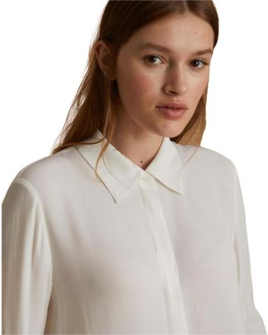 Início-YERSE-CAMISA-FLUIDA-CREPPE-BEIGE