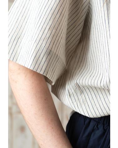 YERSE 42877202 ECRU SHORT-SLEEVE SHIRT WITH BACK SLIT CRUDO