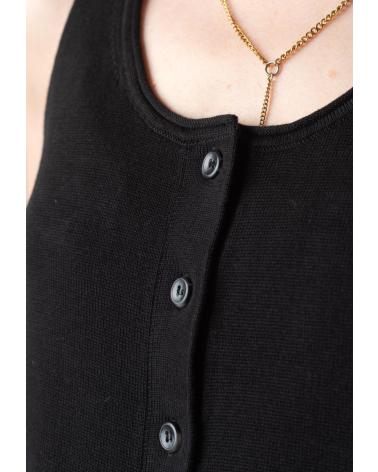 YERSE TOP CON BOTONES Y ESCOTE REDONDO NEGRO | MODELO 42510037 NEGRO