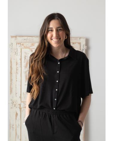 Início-YERSE---42110037---CAMISA-FLUIDA-DE-PUNTO---MUJER-NEGRO