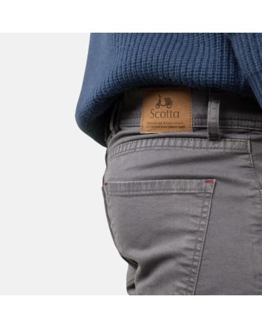Inizio-SCOTTA-–-COOPER---W24120187---PANTALON-CON-5-BOLSILLOS---HOMBRE-GRIS