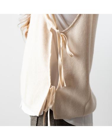 Maglioni-senza-maniche-da-donna-YERSE---41513002---CHALECO-CON-LAZOS-LATERALES---MUJER-BEIGE