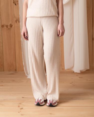 YERSE YERSE PANTALÓN DE PUNTO MODELO 40580 COLOR NATURAL
