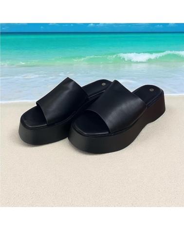 CALZADOMANIA SANDALE MIT RIEMEN UND SEITLICHEM GUMMIZUG, SCHWARZ NEGRO