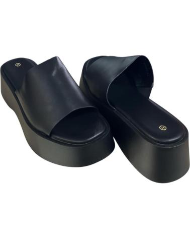 CALZADOMANIA SANDALE MIT RIEMEN UND SEITLICHEM GUMMIZUG, SCHWARZ NEGRO