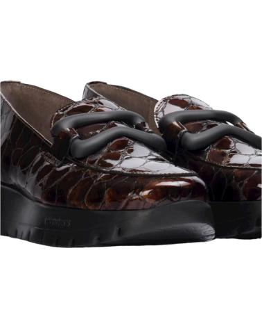 Zapatos de Mujer WONDERS MOCASIN PIEL CHAROL MARRON BARBUN CUERO