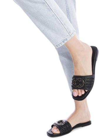 Sandals-De-Mujer-CARMELA-CHANCLAS-MUJER-162193-NEGRO