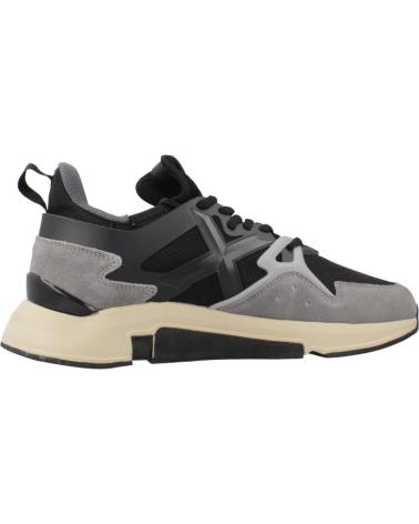 ZAPATILLAS MUNICH CLIK NEGRAS 105