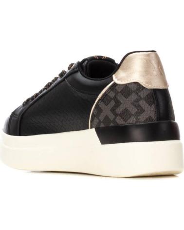 XTI 144233 BLACK URBAN SNEAKERS WITH ZIPPERS NEGRO