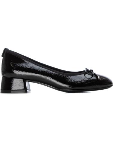 XTI 144242 BLACK COURT SHOES WITH BOW AND BLOCK HEEL NEGRO