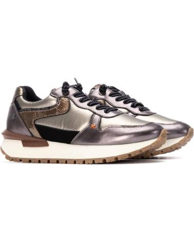 XTI 144485 BLEI | METALLISCHES DESIGN UND URBANER KOMFORT PLOMO