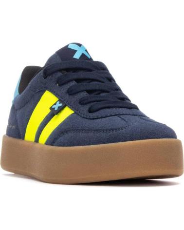 ZAPATILLAS XTI 151360 NAVY CON DETALLES AMARILLOS NAVY
