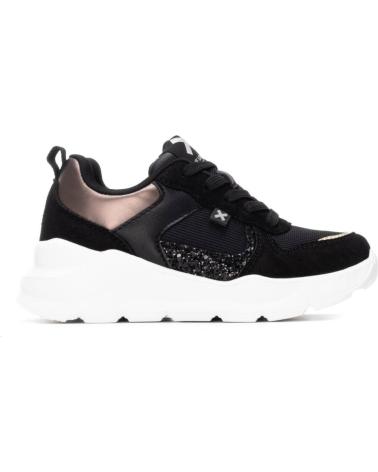 ZAPATILLAS XTI 151394 NEGRAS | DISEÑO CASUAL MODERNO NEGRO