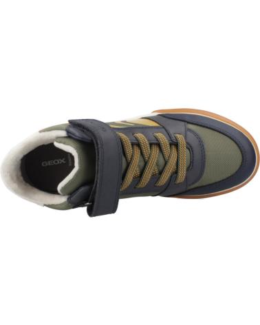 GEOX ZAPATILLAS NINO MODELO J GISLI BOY COLOR VERDE C0938