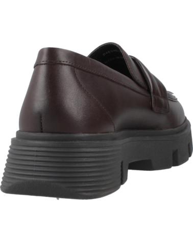 MOCASINES GEOX D VILDE C6024 DE PIEL MARRÓN CON SUELA TRACK C6024