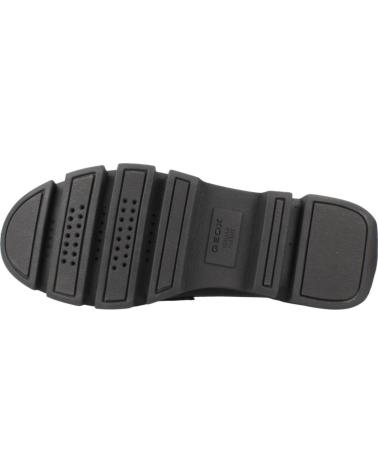 MOCASINES GEOX D VILDE C6024 DE PIEL MARRÓN CON SUELA TRACK C6024