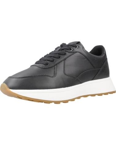 BASKETS GEOX D AMABEL C9999 EN NOIR C9999