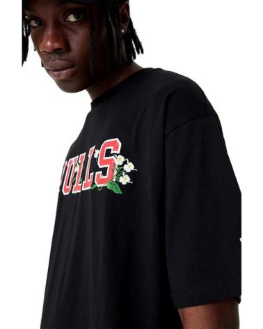 CAMISETA NEW ERA CHICAGO BULLS NBA FLORAL GRAPHIC OS TEE PRETA NEGRO