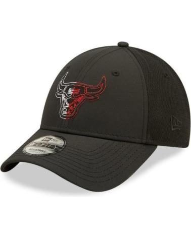 NEW ERA BULLS TECH MESH 9FORTY CHIBUL BLACK CAP NEGRO