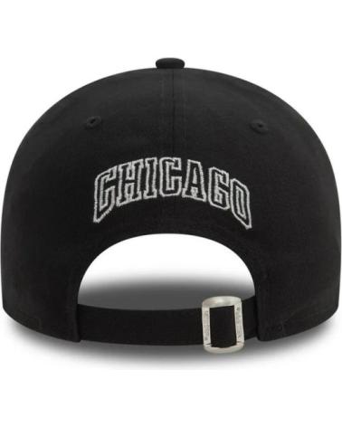 NEW ERA 9FORTY CHICAGO BULLS METALLIC OUTLINE ADJUSTABLE BLACK CAP NEGRO