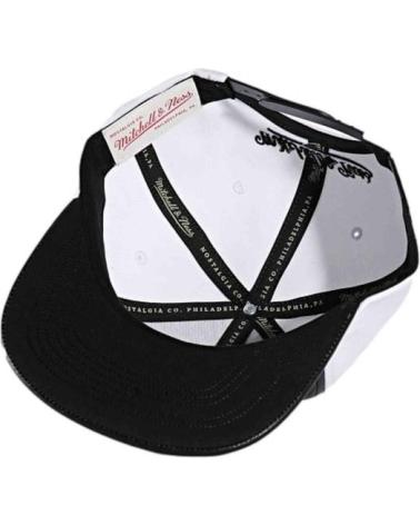 BONÉ SNAPBACK MITCHELL & NESS NBA DAY ONE BRANCO E PRETO NEGRO