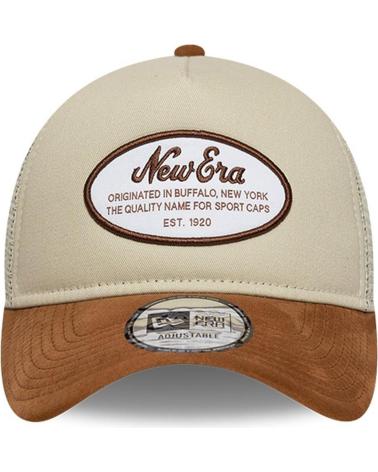 NEW ERA TRUCKER CAP OVAL PATCH SUEDE BEIGE BEIGE