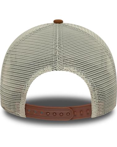 NEW ERA TRUCKER CAP OVAL PATCH SUEDE BEIGE BEIGE