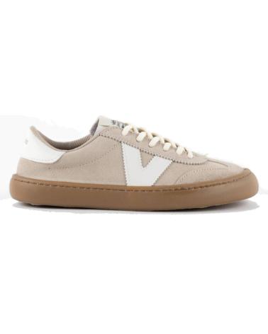 Startseite-VICTORIA-OLMO-BAREFOOT-SERRAJE-ARENA