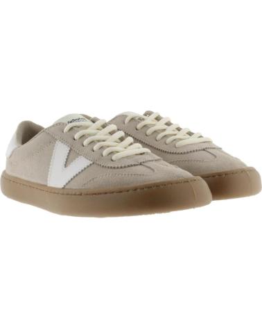 Startseite-VICTORIA-OLMO-BAREFOOT-SERRAJE-ARENA