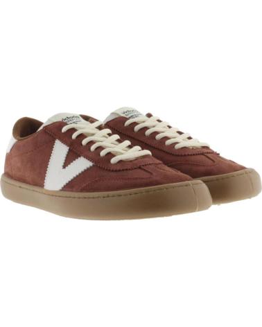 Startseite-VICTORIA-OLMO-BAREFOOT-SERRAJE-TERRA