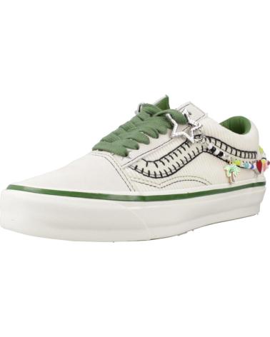 VANS LX OLD SKOOL CHARMS SNEAKER IN BEIGE-CREME CREAM