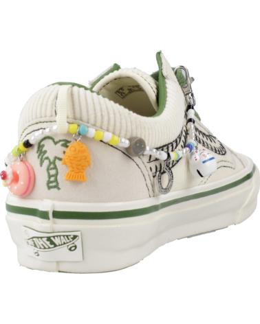 VANS LX OLD SKOOL CHARMS SNEAKER IN BEIGE-CREME CREAM