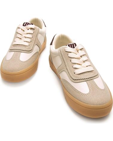 ZAPATILLAS CASUAL MTNG 48997 BEIGE CON CORDONES BEIGE