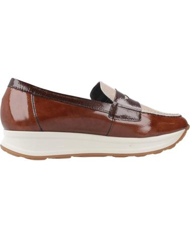 PITILLOS 10901P LOAFERS: ELEGANT BROWN PATENT LEATHER CROPED