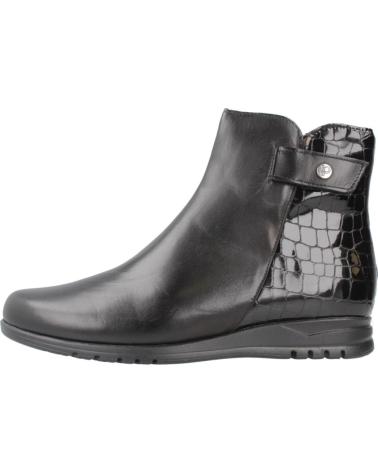 PITILLOS 20204P ANKLE BOOTS: BLACK ELEGANCE WITH CROC DETAIL NEGRO